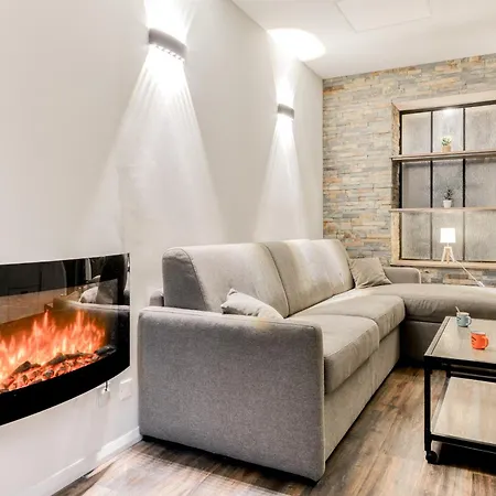 Appartamento Côté Palais Avec Climatisation - Fibre&netflix - Spacieux En Rez-de-chaussée
