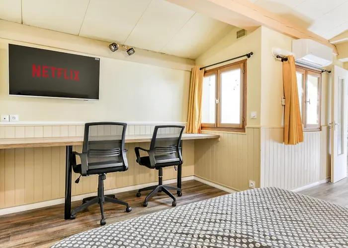 Cote Palais Avec Climatisation - Fibre & Netflix - Spacieux En Rez-de-chaussee Διαμέρισμα Καρκασόν